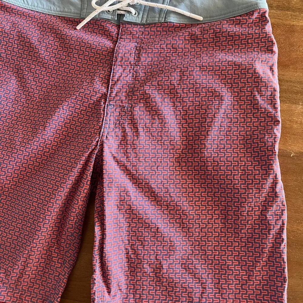 J Crew Board Shorts Men Sz‎ 30 Blue The Original Swimwear Geometric Pattern